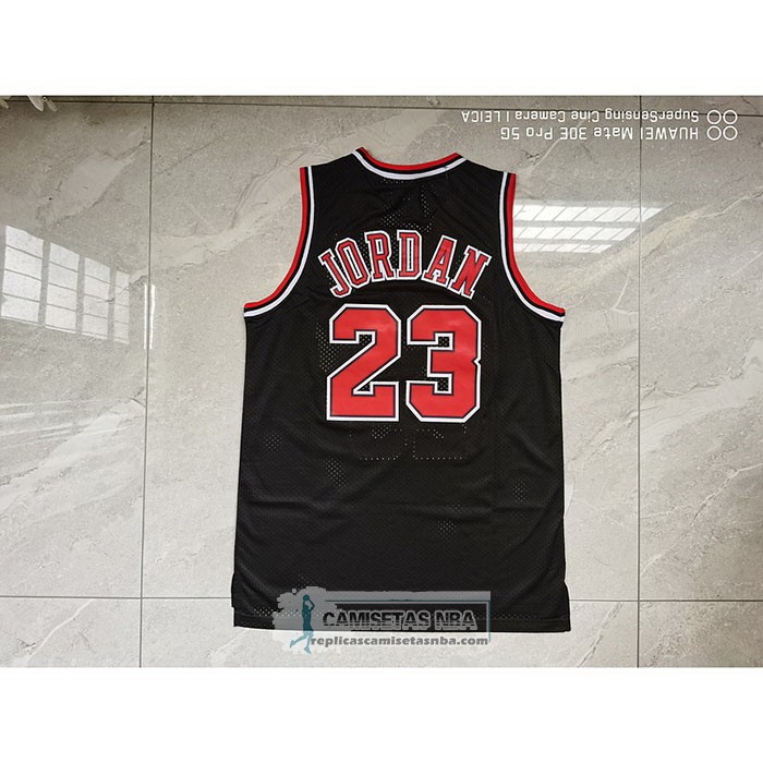 Camiseta Chicago Bulls Michael Jordan NO 23 Mitchell & Ness 1997-98 Negro